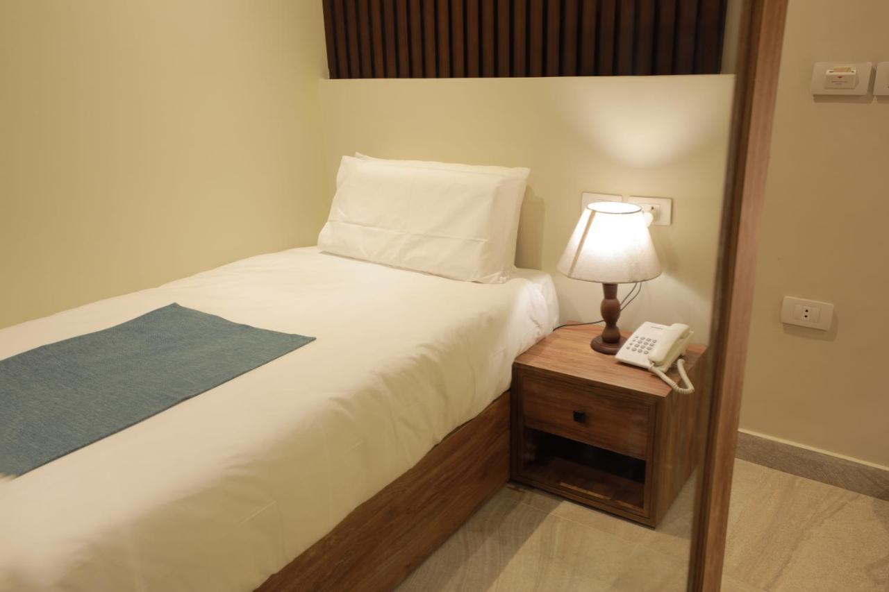 New Pyramid Front Hotel Al Kawm al Akhdar Екстер'єр фото