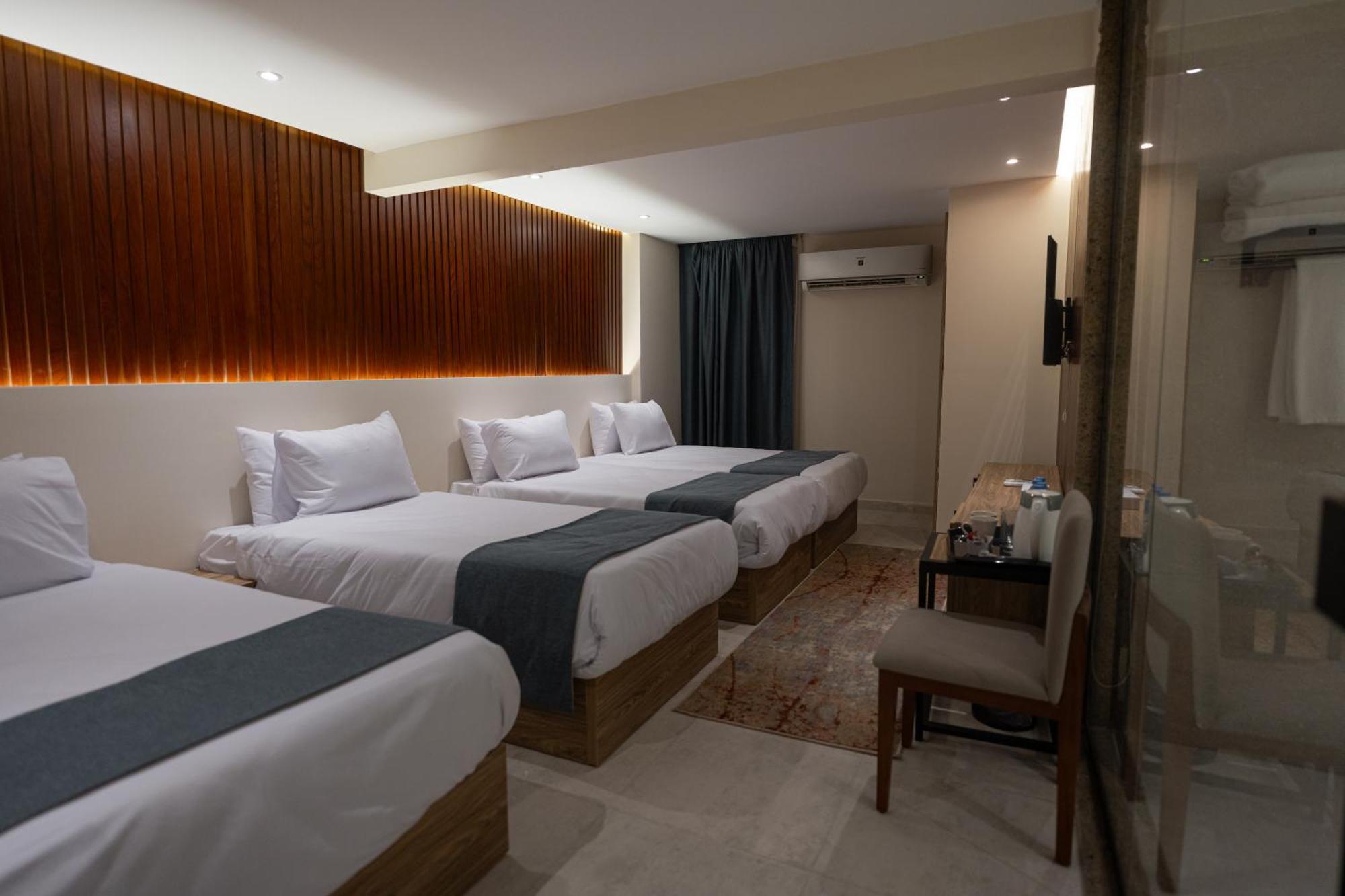 New Pyramid Front Hotel Al Kawm al Akhdar Екстер'єр фото