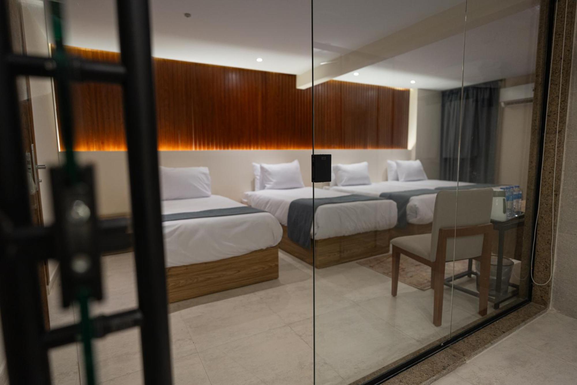New Pyramid Front Hotel Al Kawm al Akhdar Екстер'єр фото