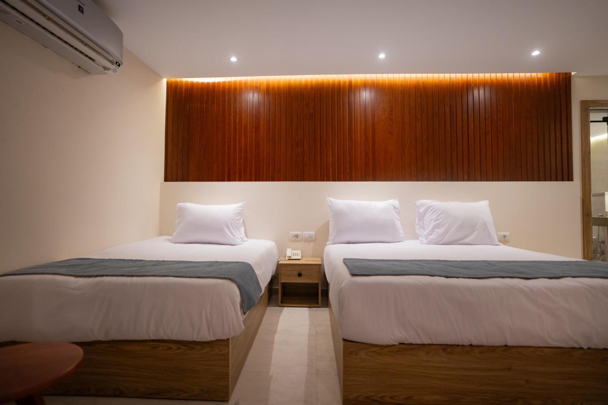 New Pyramid Front Hotel Al Kawm al Akhdar Екстер'єр фото